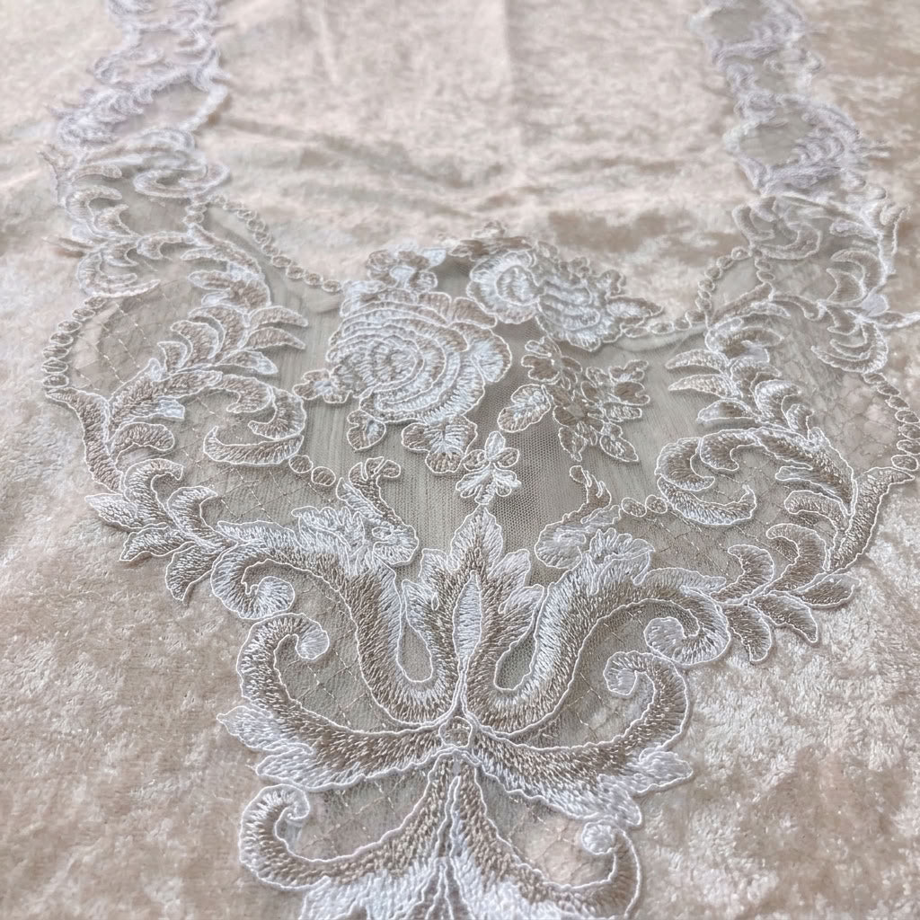 مفرش سفرة تركي فاخر | قطيفة وجوبير فرنسي | كافيه | 220×160 سم
